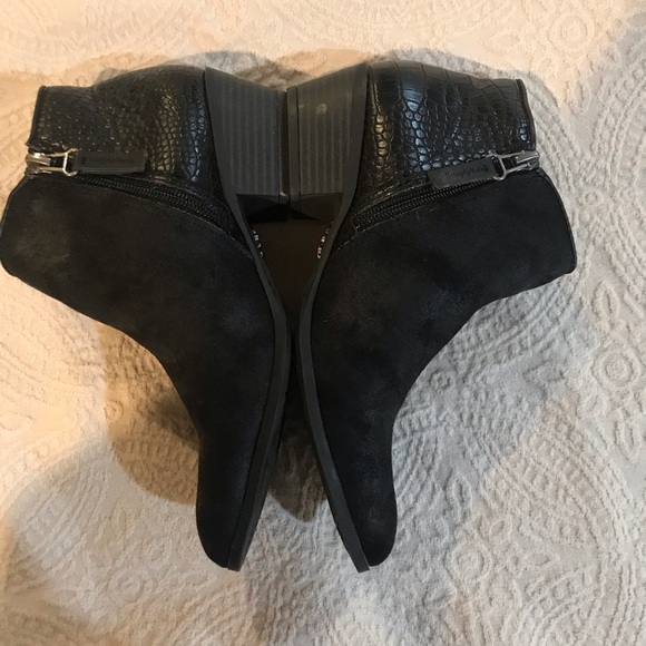 ▪️Simply Vera Vera Wang Ankle Boots - Picture 9 of 11